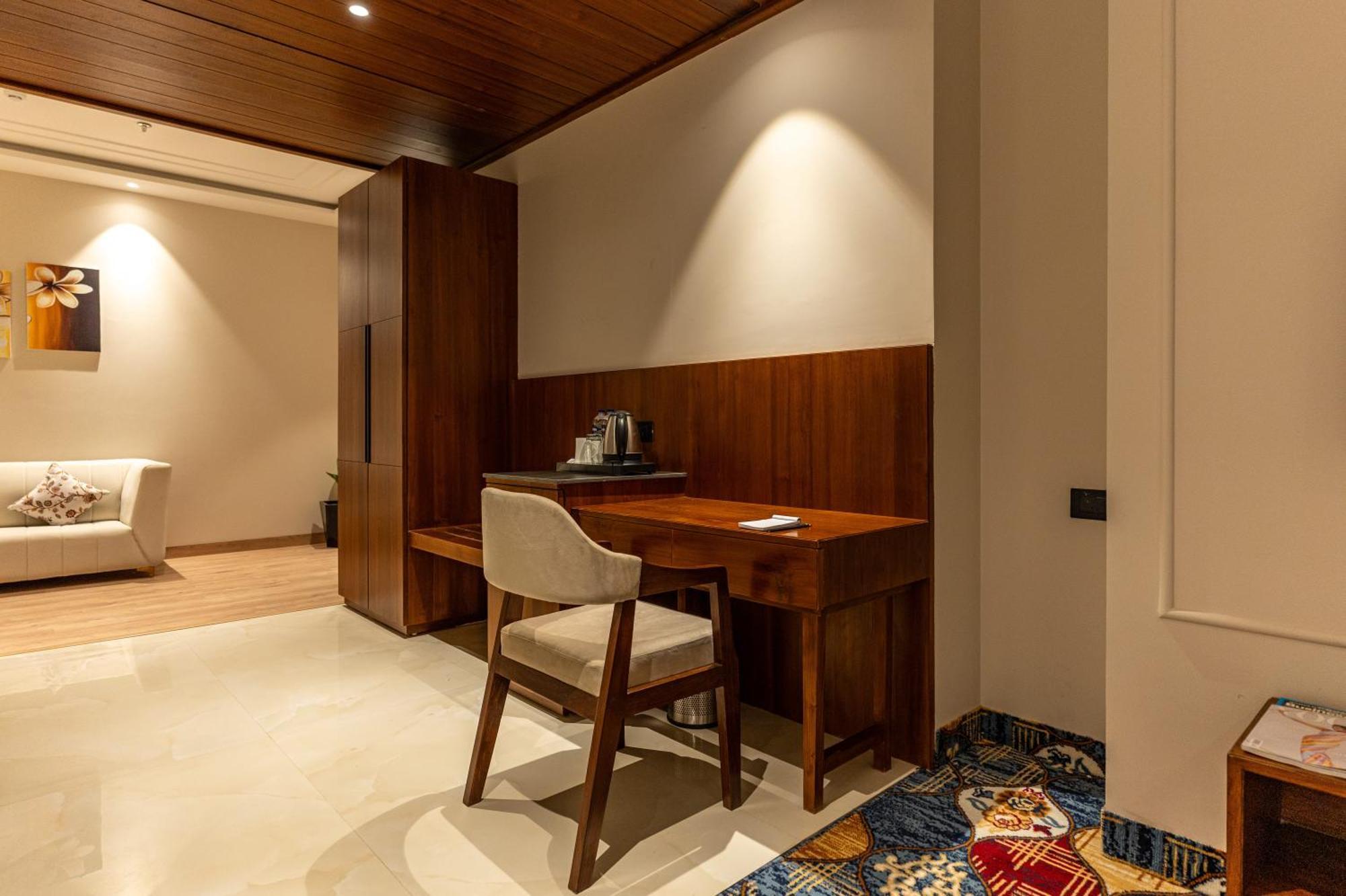 City Klyde Inn Amritsar Zewnętrze zdjęcie